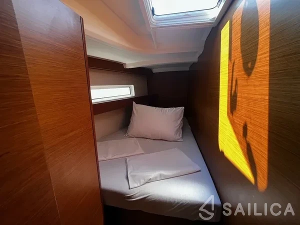 Sun Odyssey 440 - Yacht Charter Sailica