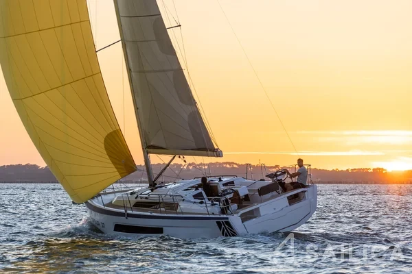 Dufour 37 - Yacht Charter Sailica
