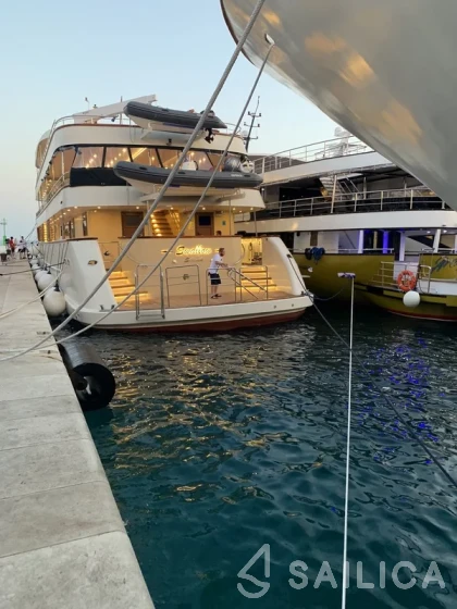Lastavica - Yacht Charter Sailica