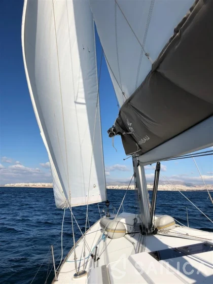 Sun Odyssey 519 - Yacht Charter Sailica
