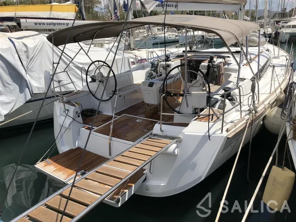 Sun Odyssey 519 - Yacht Charter Sailica