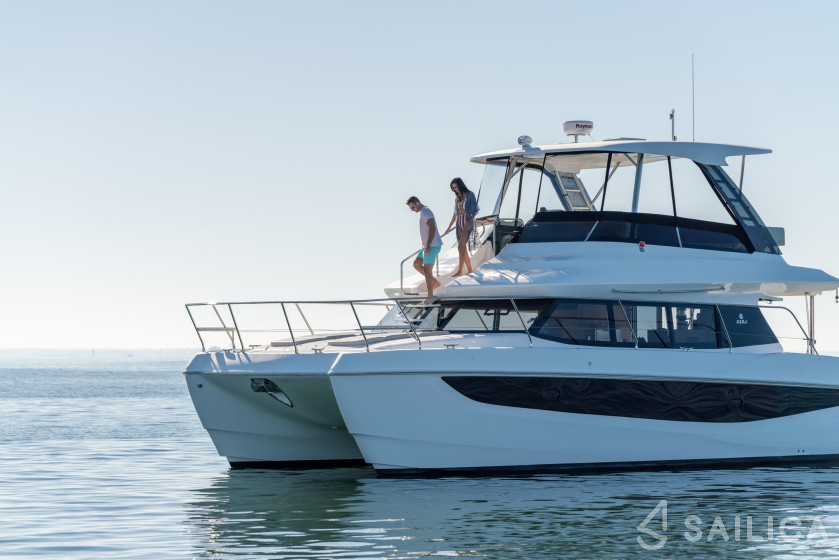 Aquila 42 - Yacht Charter Sailica