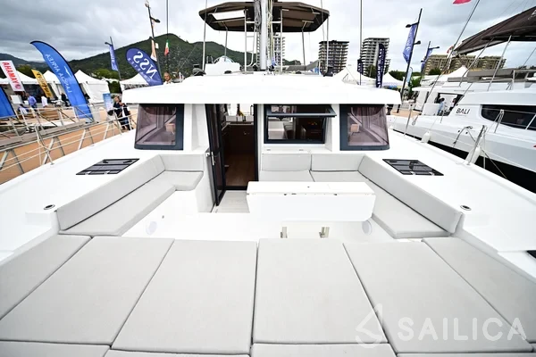 Bali 4.8  - Yacht Charter Sailica