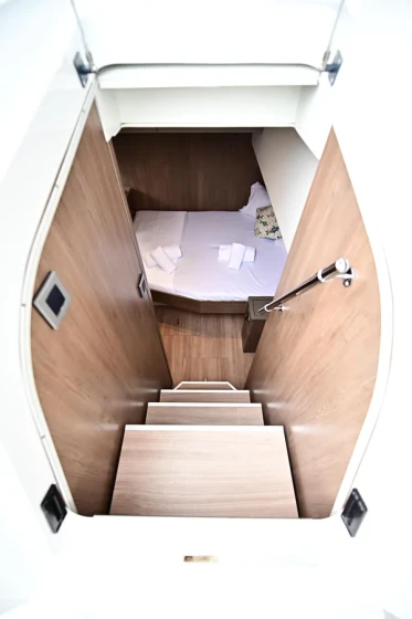 Bali 4.8  - Yacht Charter Sailica