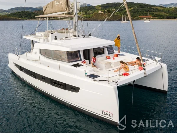 Bali 4.8  - Yacht Charter Sailica