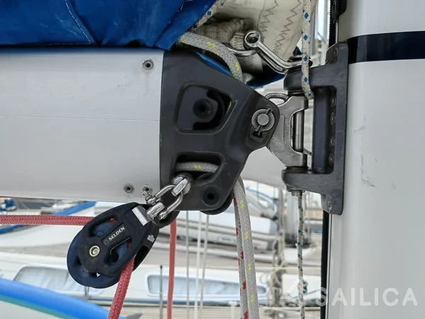 Sun Odyssey 389 - Yacht Charter Sailica