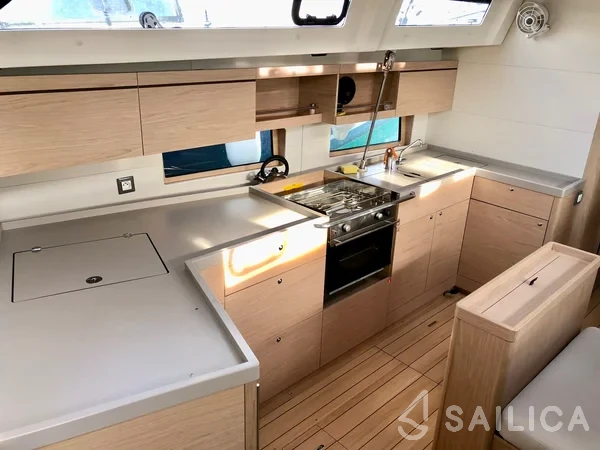 Oceanis 46.1 - Yacht Charter Sailica