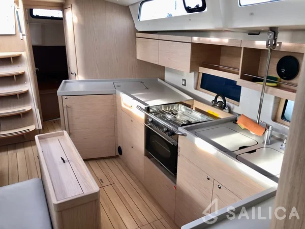Oceanis 46.1 - Yacht Charter Sailica