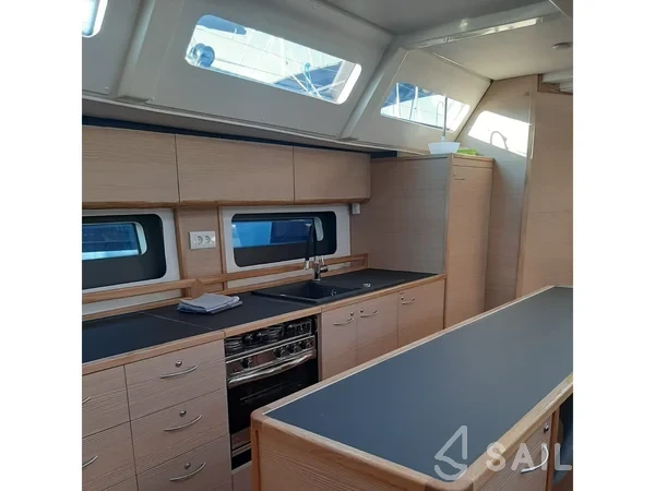 D&D Kufner 54 - Yacht Charter Sailica