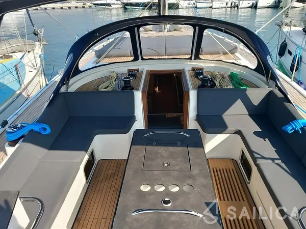 D&D Kufner 54 - Yacht Charter Sailica