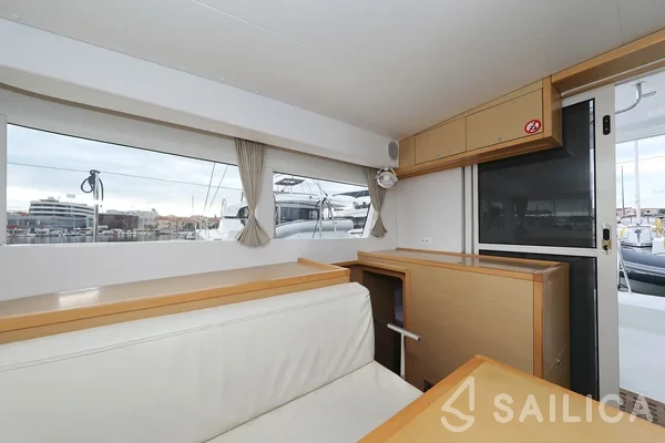 Lagoon 39 - Yacht Charter Sailica