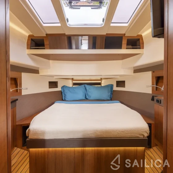 Northman 1200 - Yacht Charter Sailica