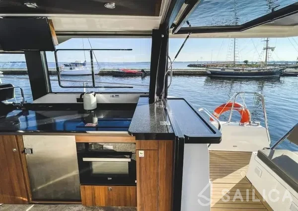 Northman 1200 - Yacht Charter Sailica