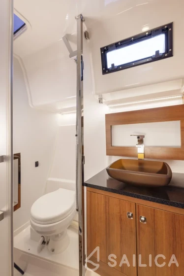 Northman 1200 - Yacht Charter Sailica