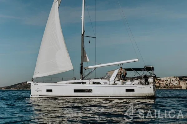 Oceanis 46.1 - Yacht Charter Sailica