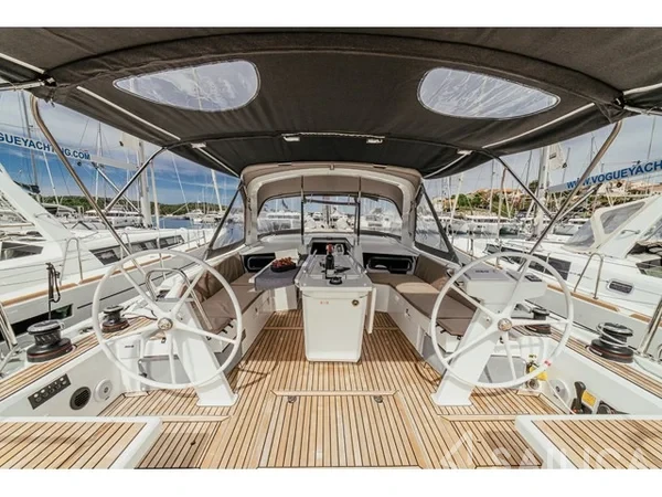 Oceanis 46.1 - Yacht Charter Sailica