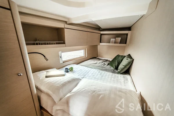 Oceanis 46.1 - Yacht Charter Sailica