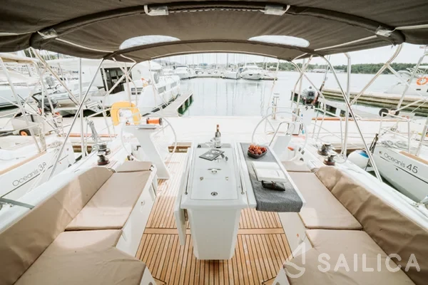 Oceanis 46.1 - Yacht Charter Sailica