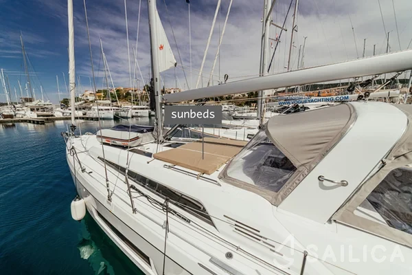 Oceanis 46.1 - Yacht Charter Sailica