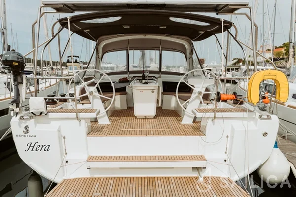 Oceanis 46.1 - Yacht Charter Sailica