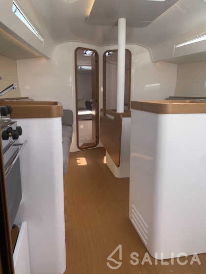 Bavaria 37 Sport - Yacht Charter Sailica