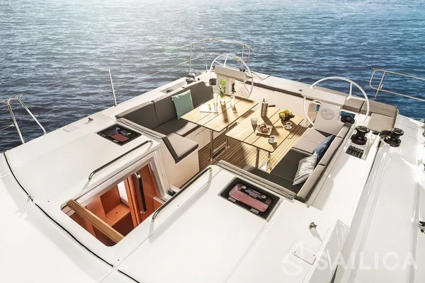 Bavaria C45 - Yacht Charter Sailica