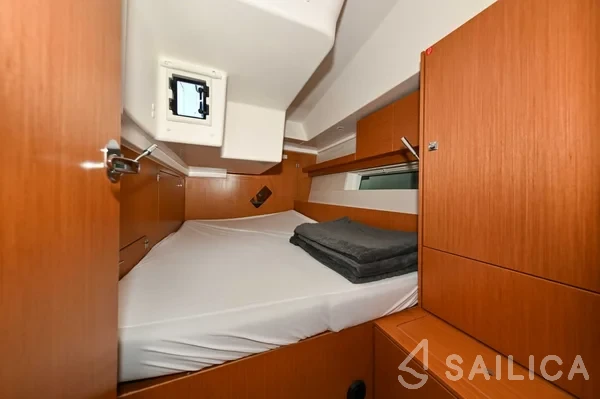 Bavaria C45 - Yacht Charter Sailica