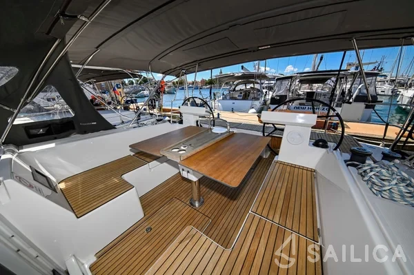 Bavaria C45 - Yacht Charter Sailica
