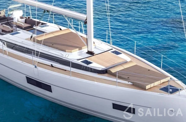 Bavaria C45 - Yacht Charter Sailica
