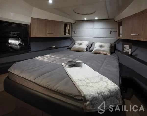 Sessa C38 - Yacht Charter Sailica