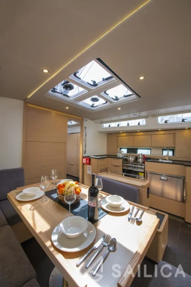 Hanse 460 - Yacht Charter Sailica