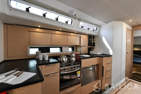 Hanse 460 - Yacht Charter Sailica