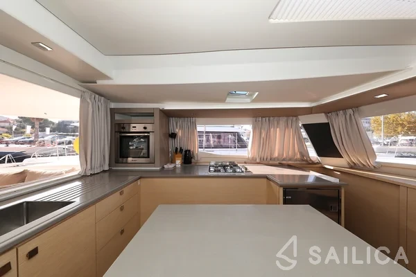 Saba 50 - Yacht Charter Sailica