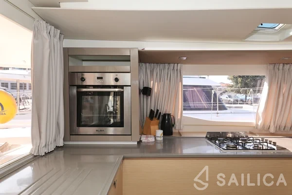 Saba 50 - Yacht Charter Sailica