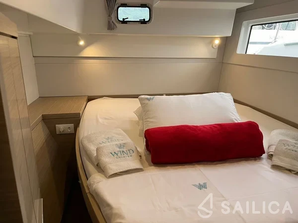 Lagoon 40 - Yacht Charter Sailica