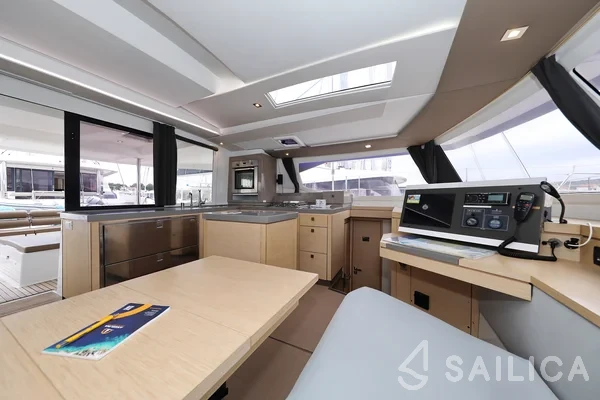 Saona 47 - Yacht Charter Sailica
