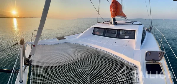 C-CAT 37 - Yacht Charter Sailica