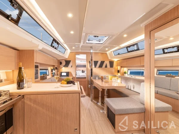 Bavaria C38 - Yacht Charter Sailica