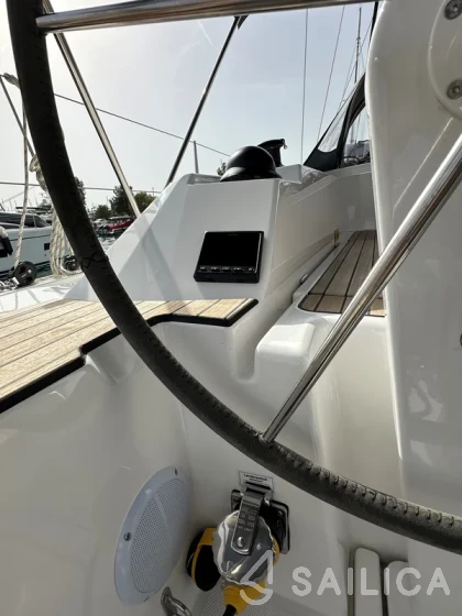 Bavaria C38 - Yacht Charter Sailica