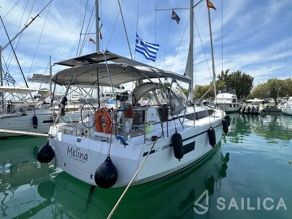 Bavaria C38 - Yacht Charter Sailica