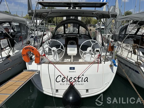 Bavaria 34 Cruiser - Yacht Charter Sailica
