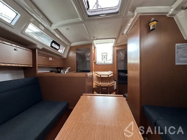 Bavaria 34 Cruiser - Yacht Charter Sailica