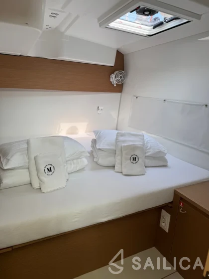 Excess 11 - Yacht Charter Sailica