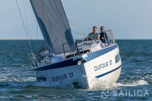 Dufour 37 - Yacht Charter Sailica
