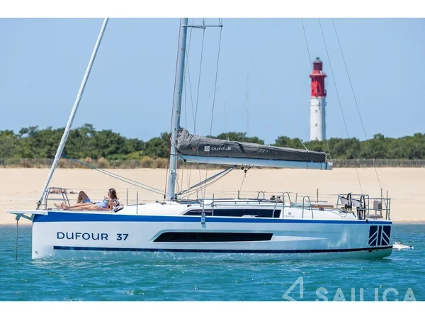 Dufour 37 - Yacht Charter Sailica