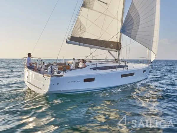 Sun Odyssey 410 - Yacht Charter Sailica