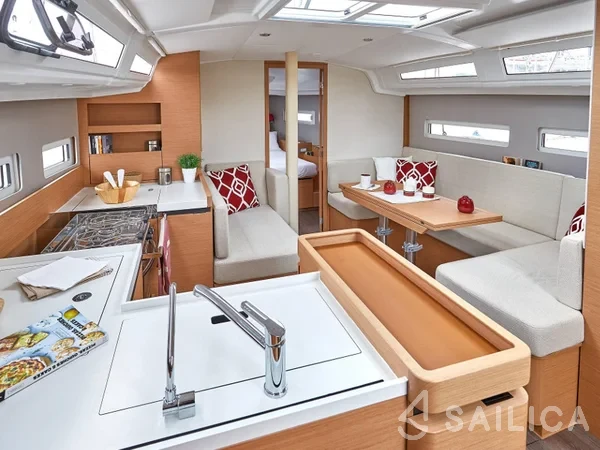 Sun Odyssey 410 - Yacht Charter Sailica
