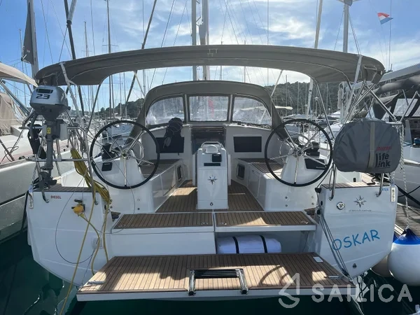 Sun Odyssey 410 - Yacht Charter Sailica