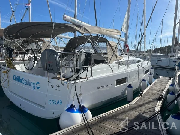 Sun Odyssey 410 - Yacht Charter Sailica