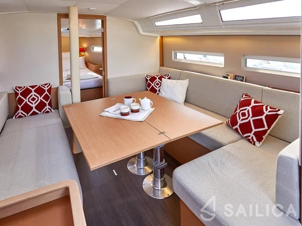 Sun Odyssey 410 - Yacht Charter Sailica